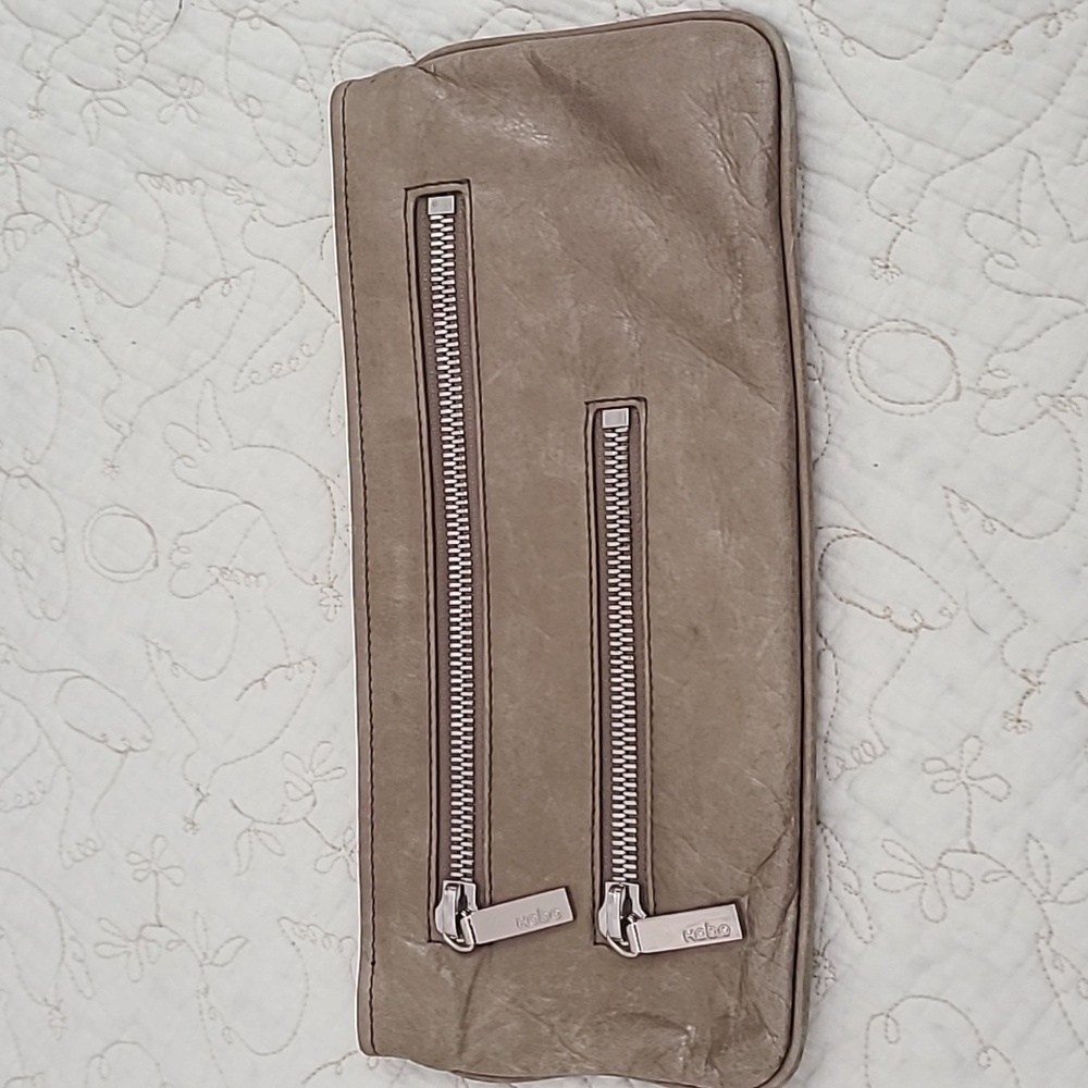 Hobo clutch bag.